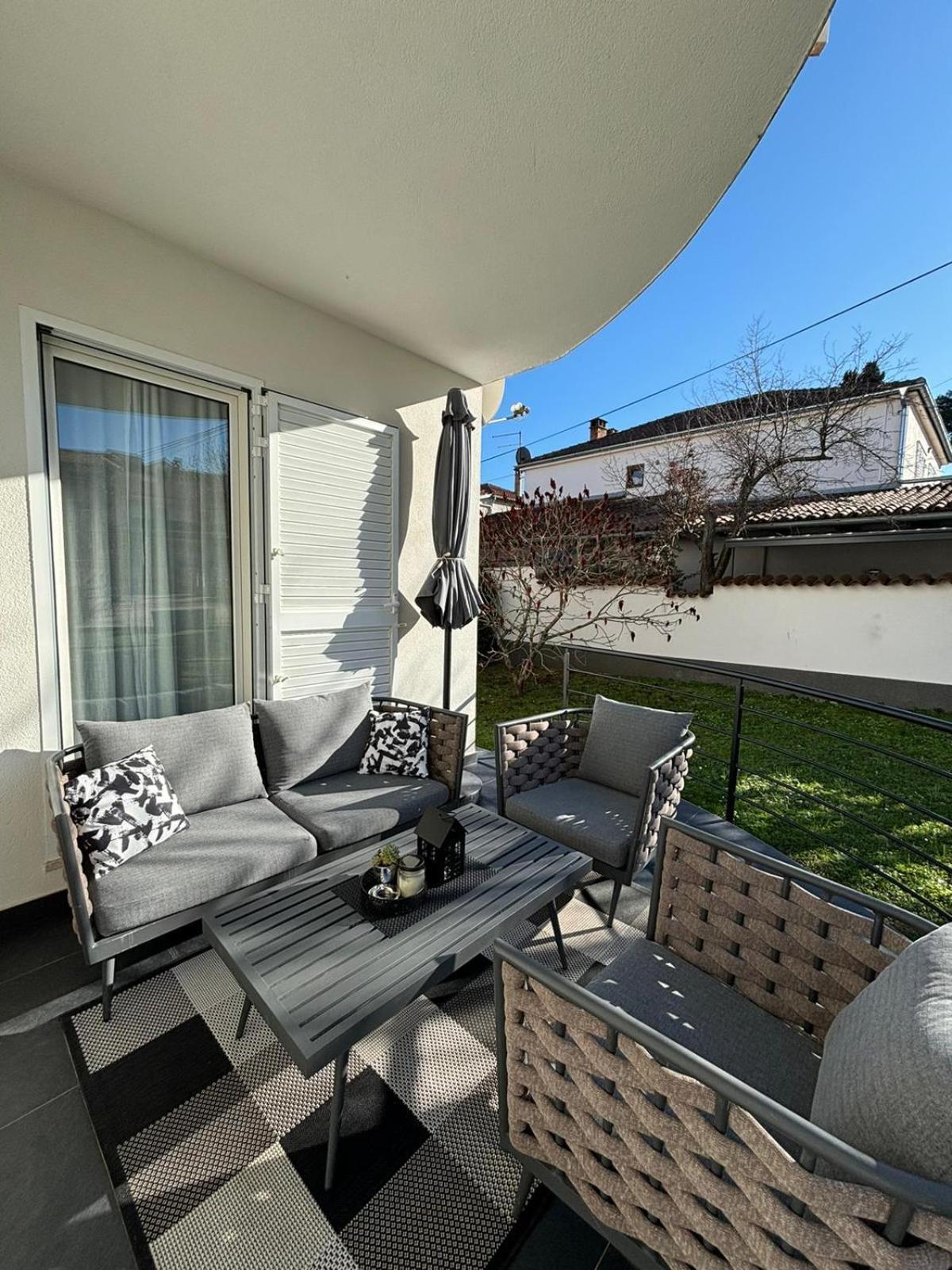 Apartment Margita Rovinj Exterior photo